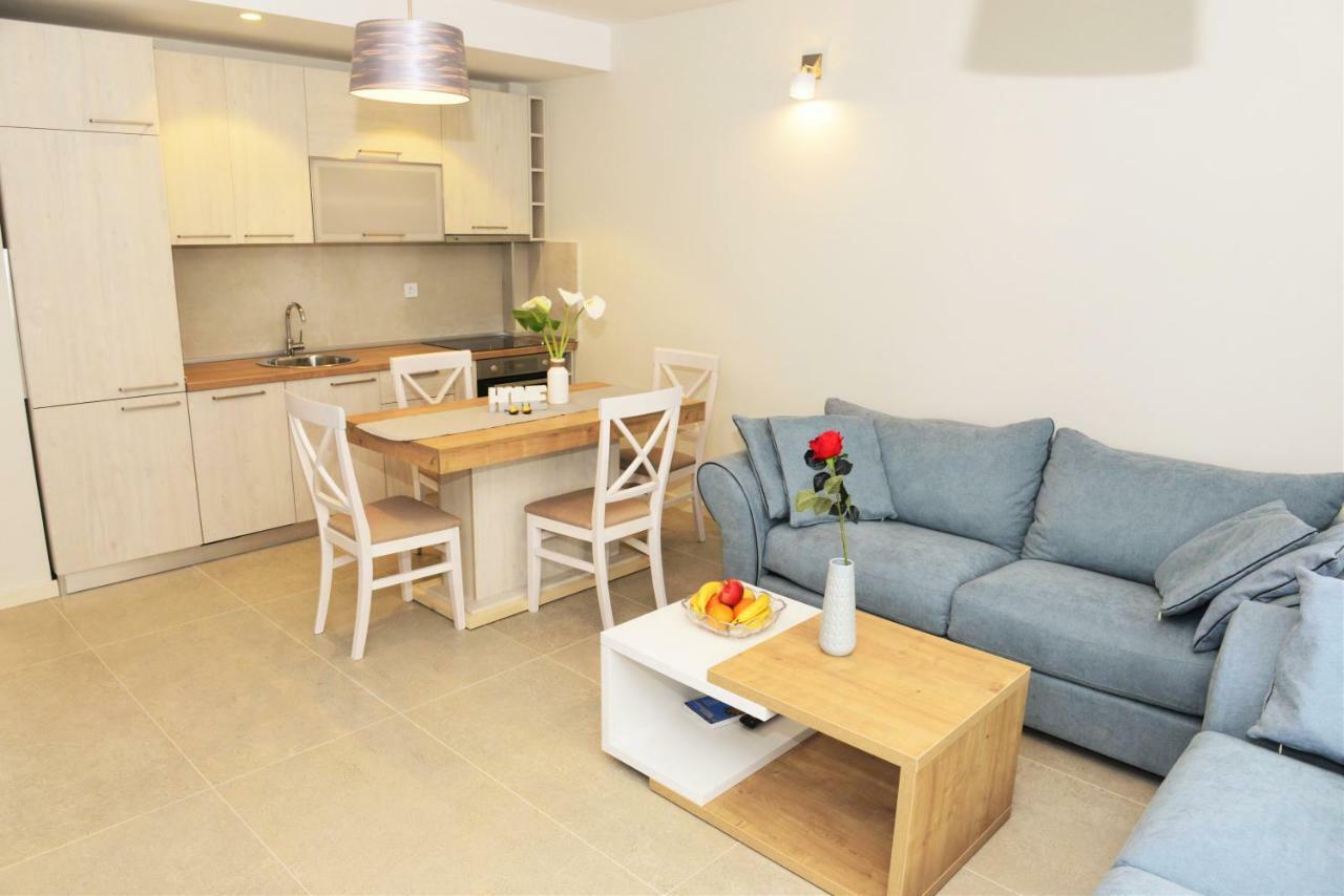 Ralux Apartman Tivat Dış mekan fotoğraf