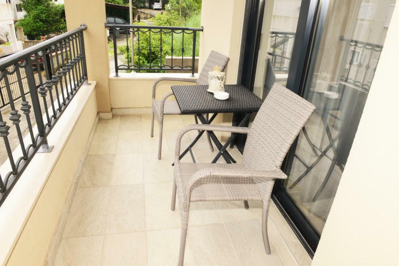 Ralux Apartman Tivat Dış mekan fotoğraf