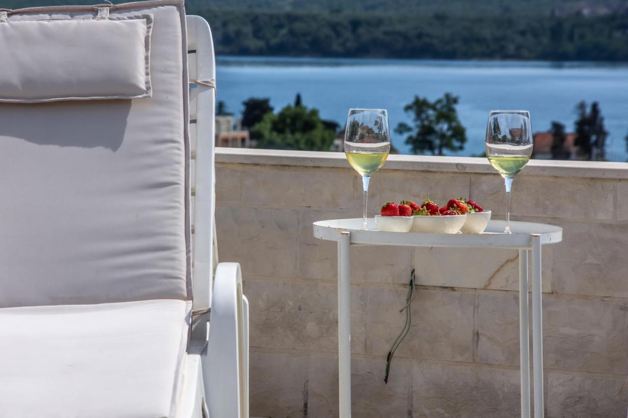 Ralux Apartman Tivat Dış mekan fotoğraf