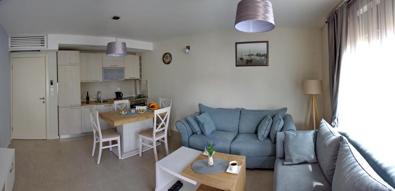 Ralux Apartman Tivat Dış mekan fotoğraf
